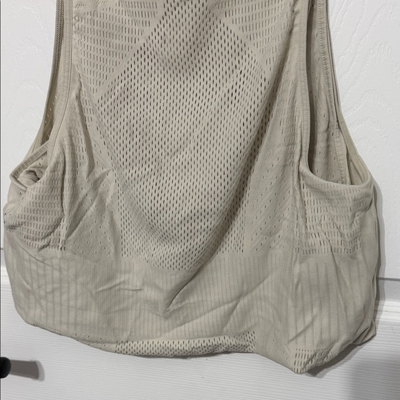 Nike Women's Beige Tank Top - Picture 5 of 6